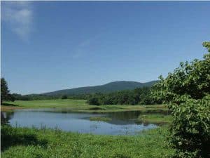charlottesville waterfront homes