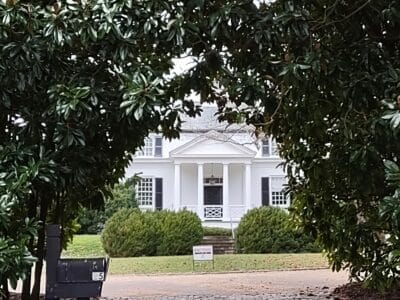 What It Takes to Be One of the Top Real Estate Agents in Charlottesville, VA